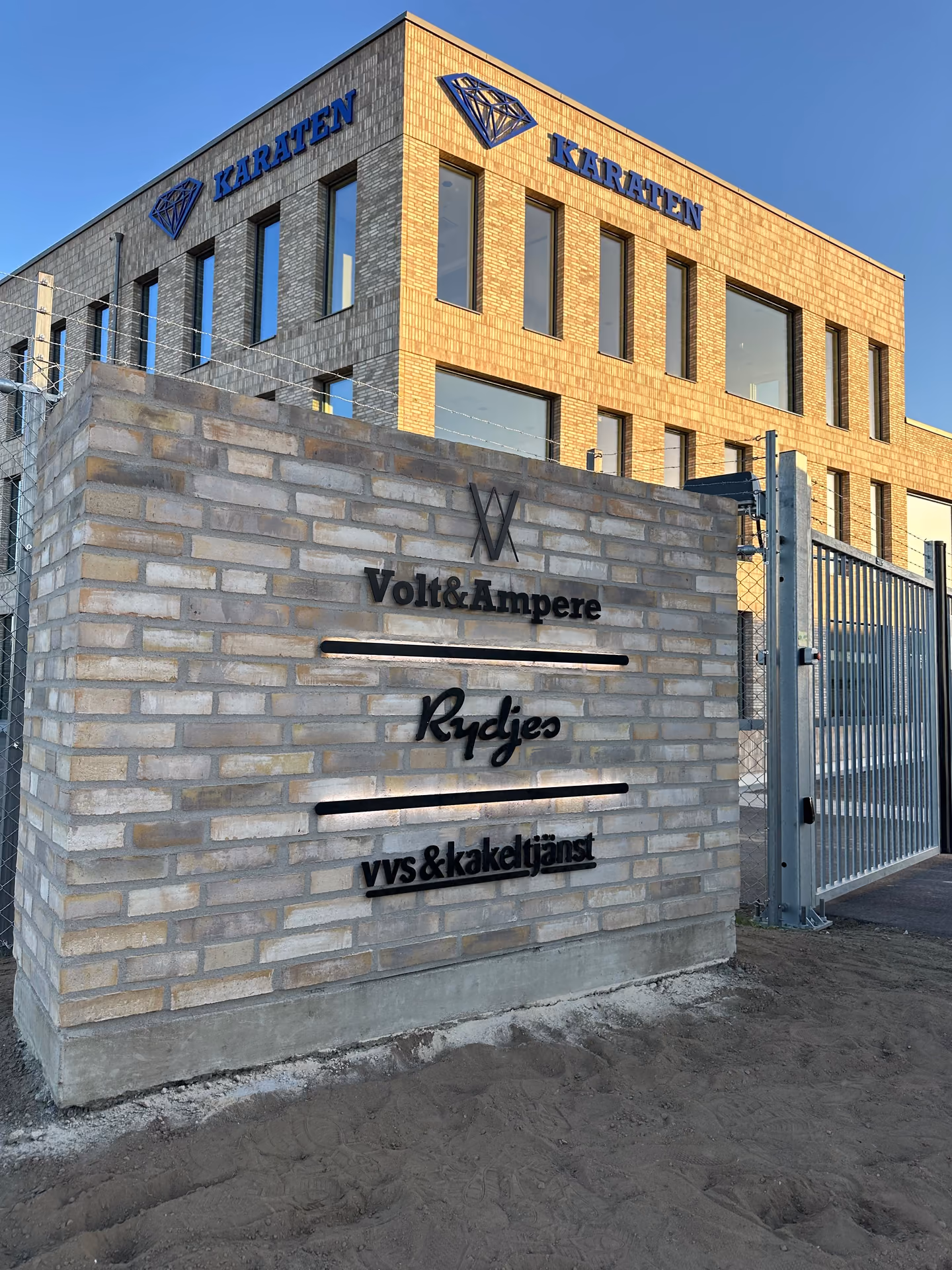Nyhet om Nya fasadskyltar till Karaten i Malmö